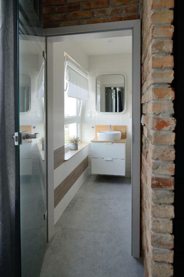 Bulgarska 59a- *